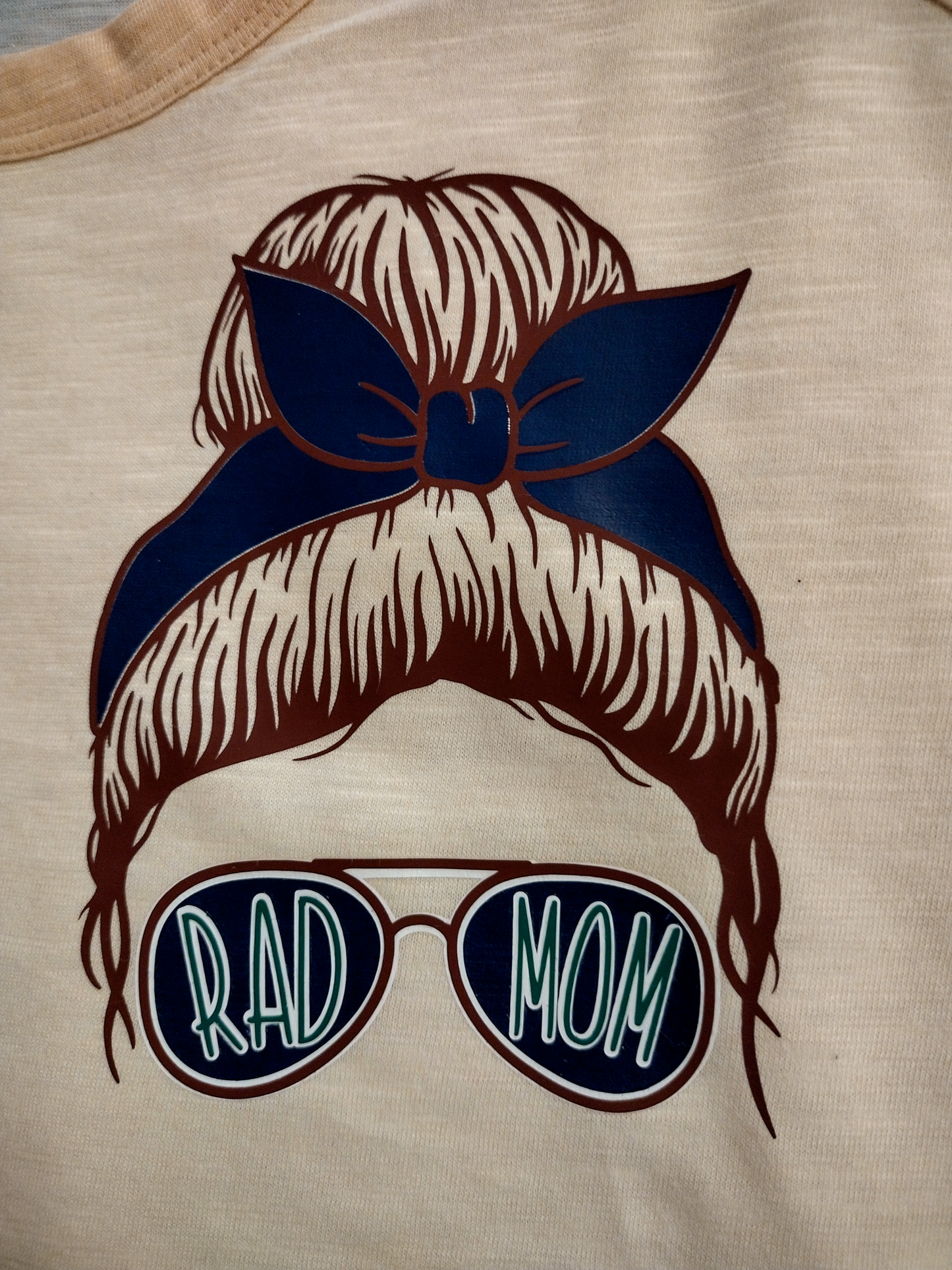 RAD MOM Tank